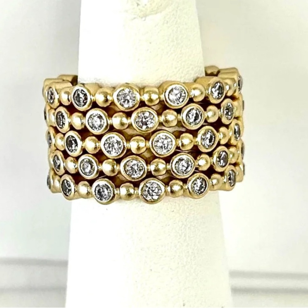 Stacking  Rings with stones. - Picture 5 of 5